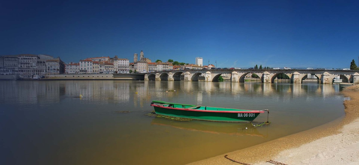 ASR Nettoyage Mâcon - Entretien de Bureaux et Espaces de Travail
