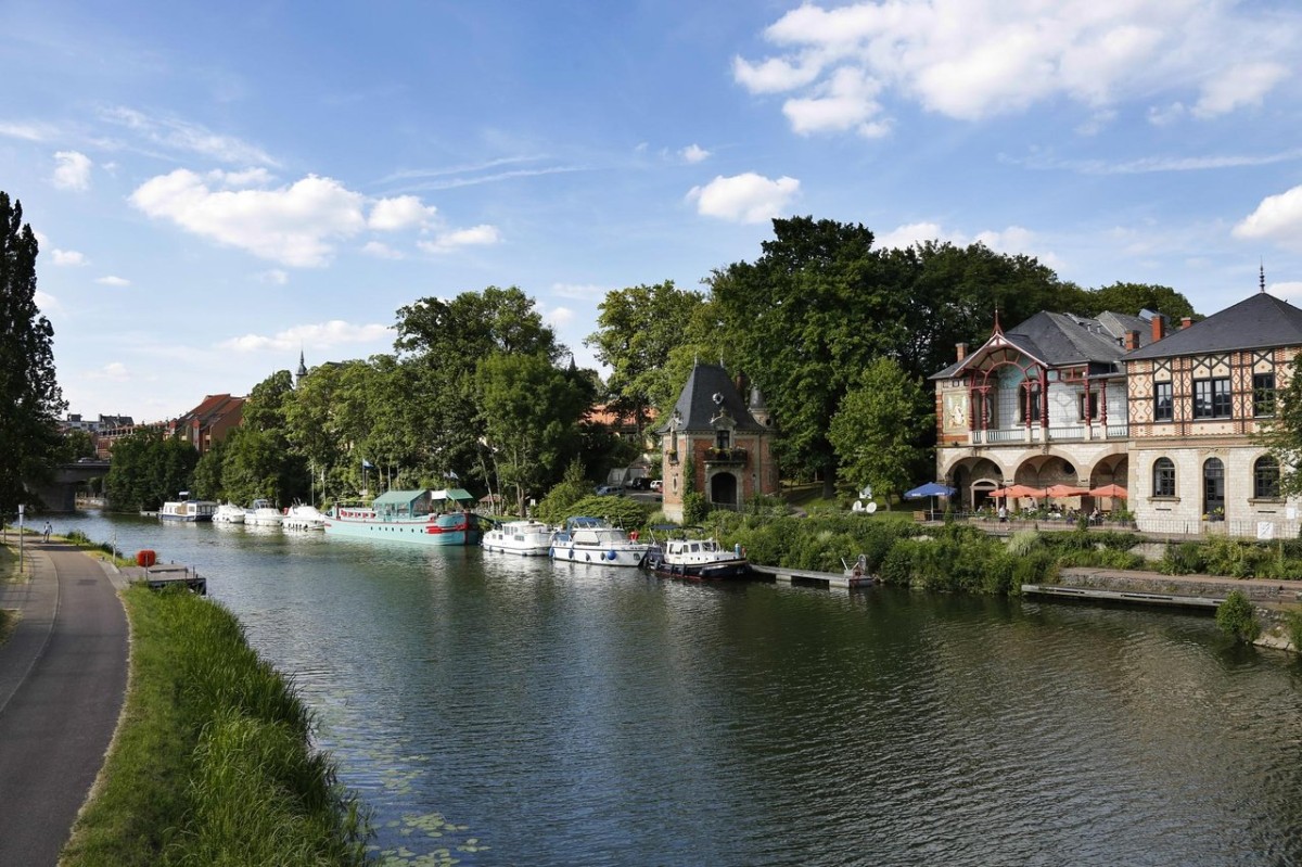 ASR Nettoyage Sarreguemines - Services de Nettoyage pour Bureaux et Espaces de Travail