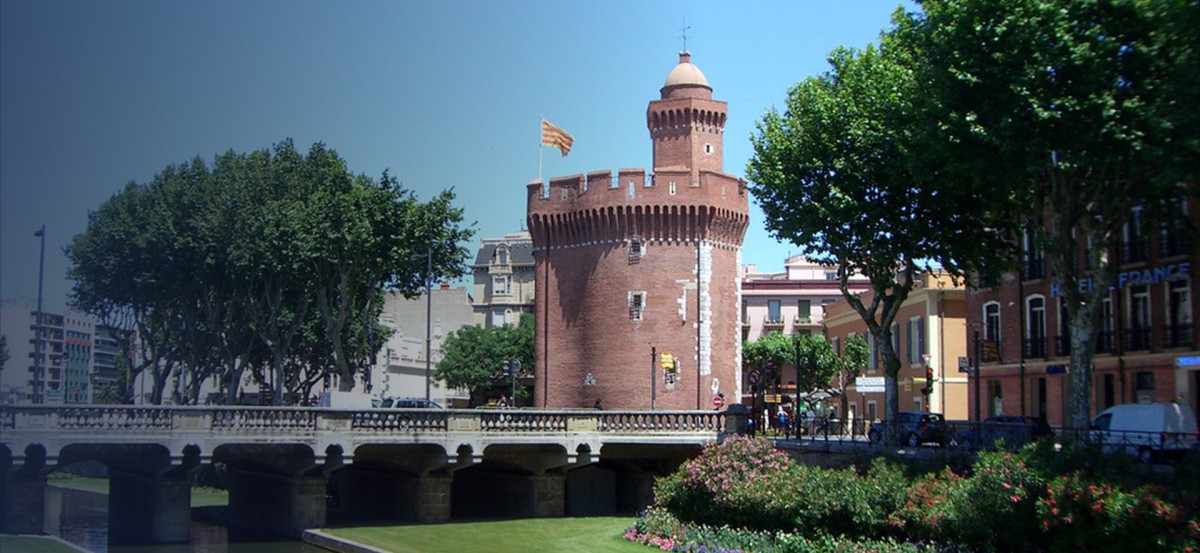 ASR Nettoyage Perpignan - Nettoyage Professionnel pour Bureaux et Commerces