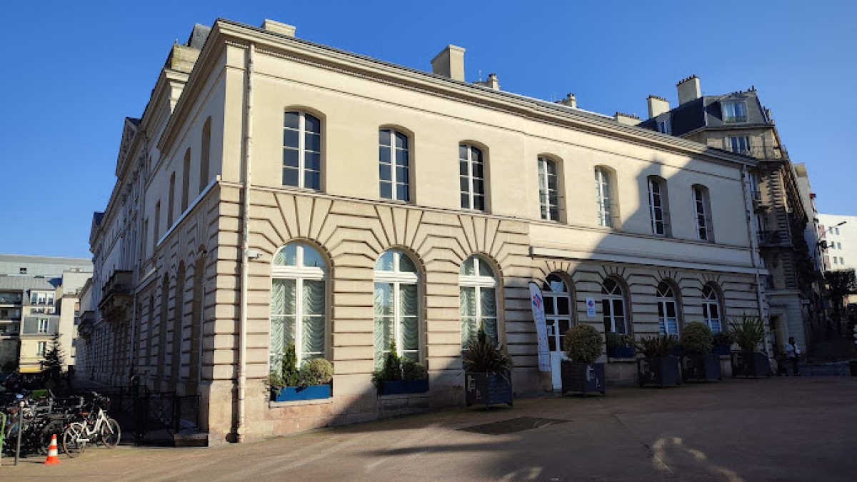 ASR Nettoyage Issy-les-Moulineaux - Entretien Professionnel pour Bureaux et Commerces