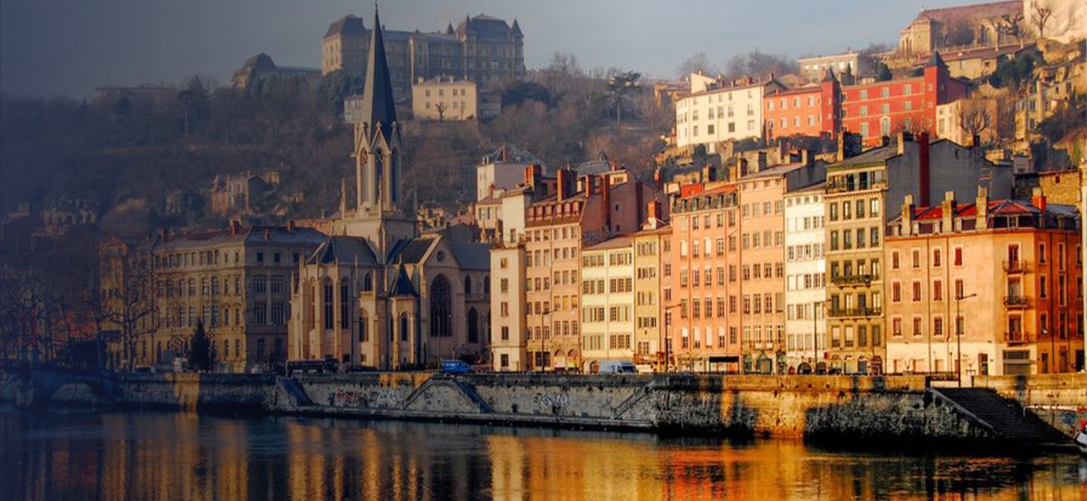 ASR Nettoyage Lyon - Nettoyage de Bureaux et Espaces Professionnels